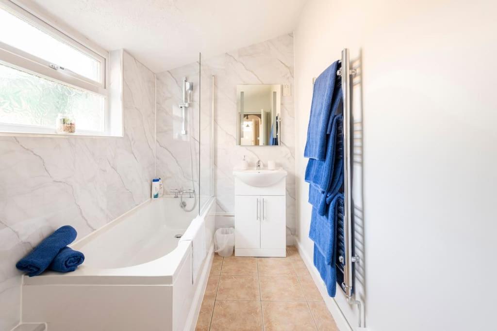 Travellers' Choice In Harwich-Essex Villa Bagian luar foto