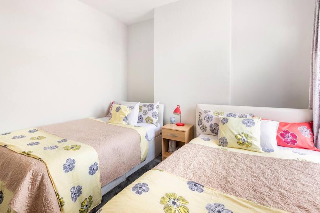Travellers' Choice In Harwich-Essex Villa Bagian luar foto