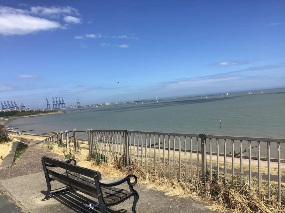 Travellers' Choice In Harwich-Essex Villa Bagian luar foto